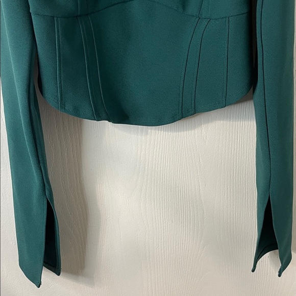 Abercrombie & Fitch NWOT Teal Cropped Long Sleeve Blouse Size Small - Picture 3 of 5